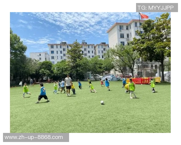 足球幼师：培养孩子们的团队精神与运动能力的全新教育模式